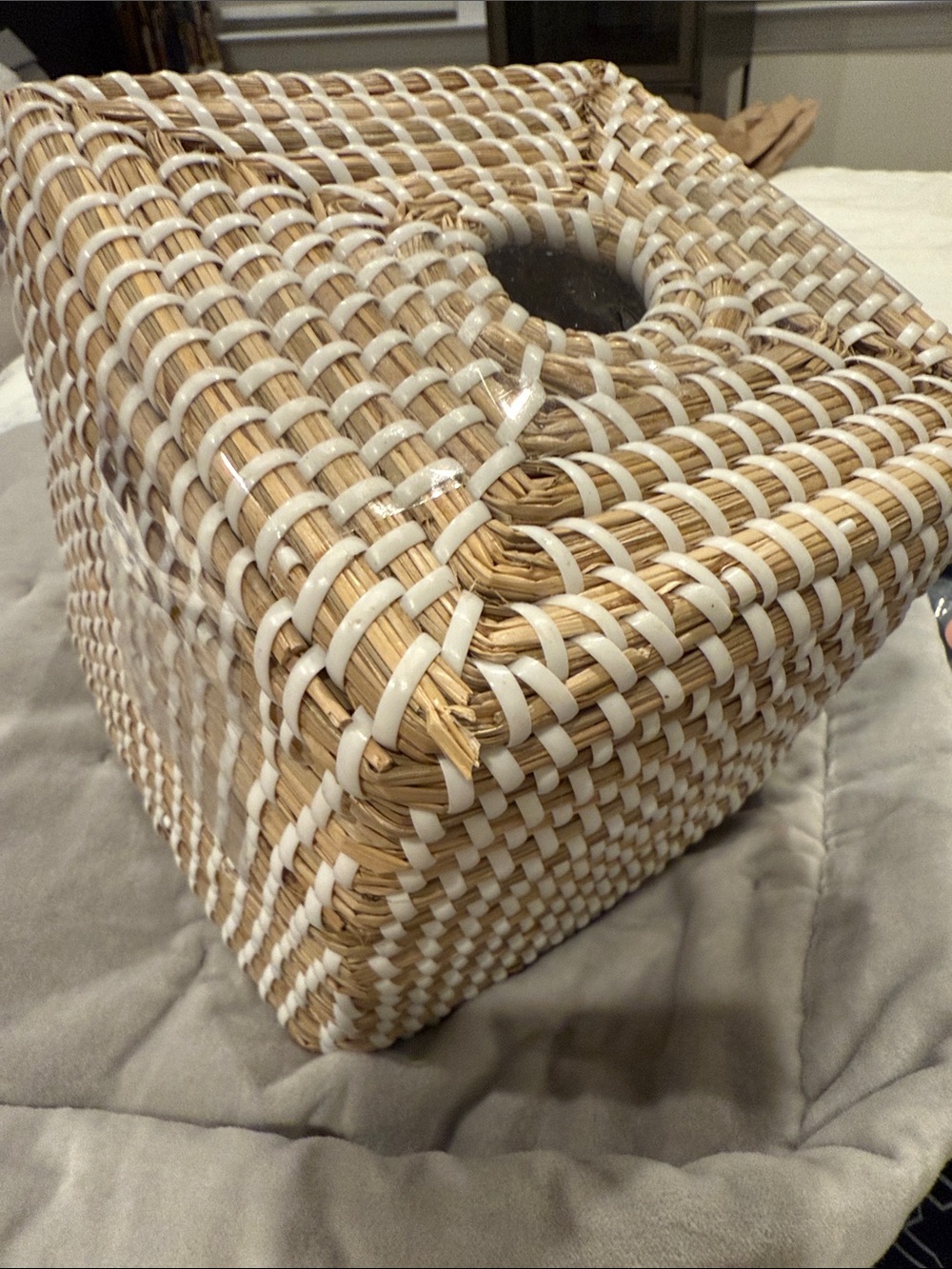 Serena & Lily La Jolla tissue holder - Picture 6 of 10